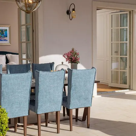 Rustic Luna With Pool And Grill In Porec Villa *